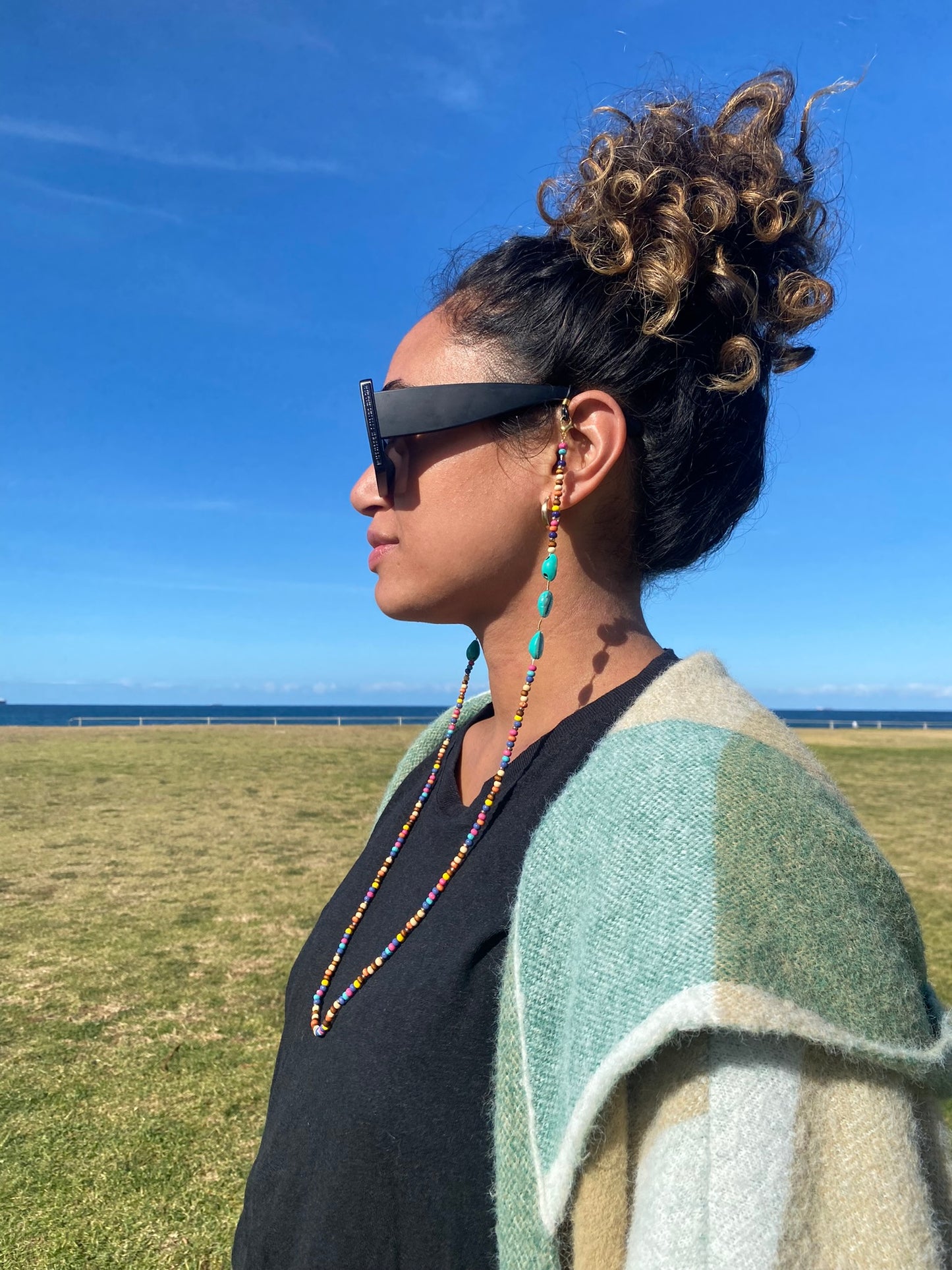 Eyestylers Carnival Shell Glasses Chain
