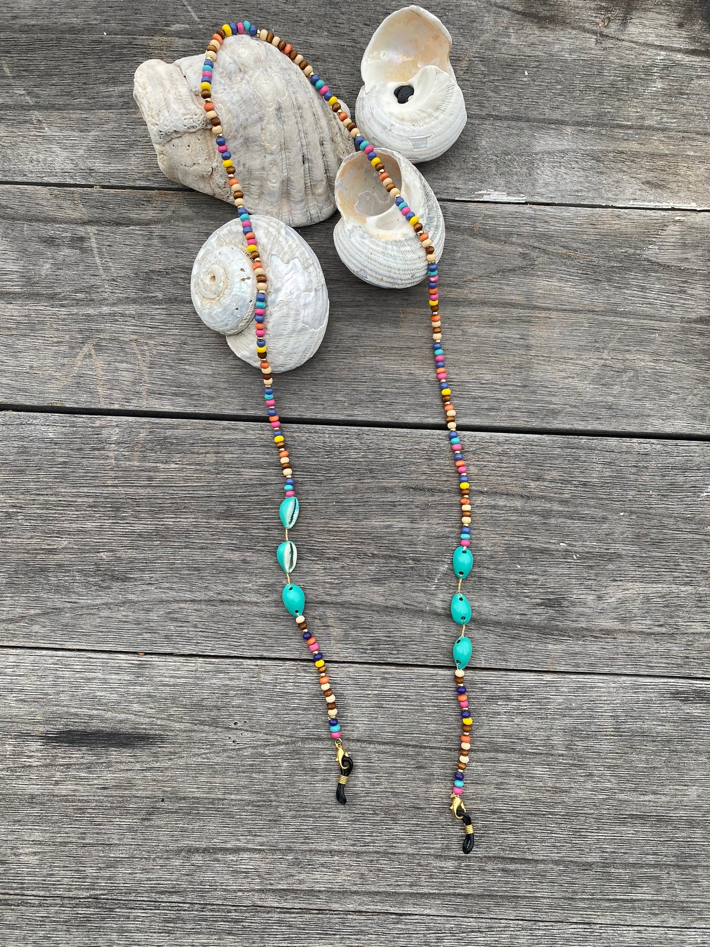 Eyestylers Carnival Shell Glasses Chain