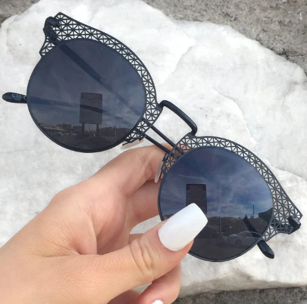 Angel Sunglasses – Black/Smoke